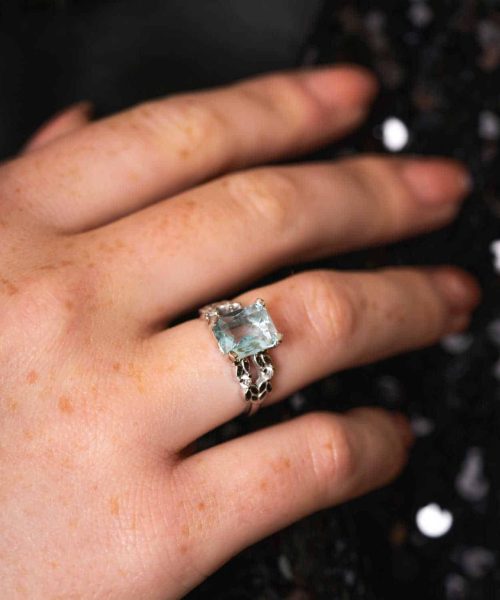 Ring i gull med CZ aqua/hvit - Bilde 2