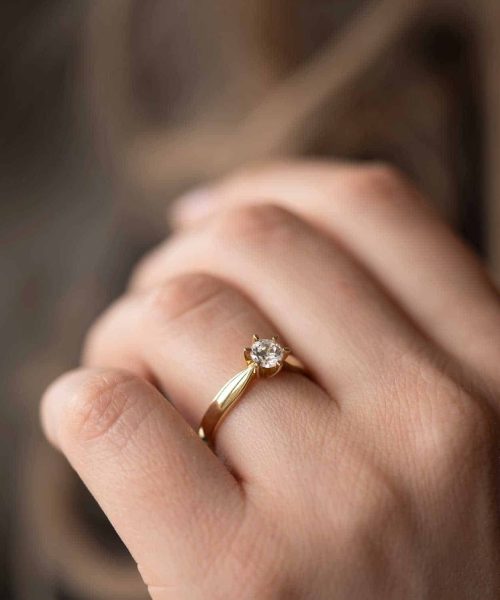 Capella ring i gult gull, Diamant 0.50ct (WSI) - Bilde 2