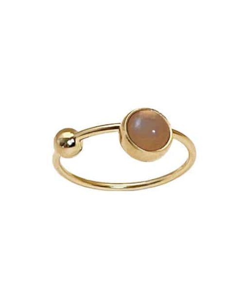 Heiring - Koulè ring with peach moonstone and bullet
