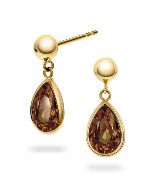 Gullørepynt med farget sten