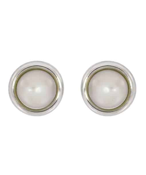 Øredobber i hvitt gull med perle