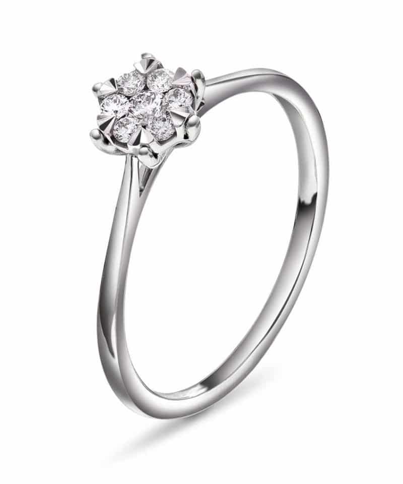 Ring i hvitt gull, rosett diamanter 0,15 ct