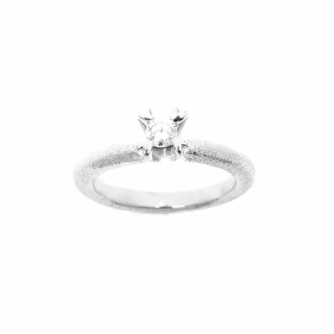 Van Bergen - Golden / Love Heart Ring i hvitt gull med diamant