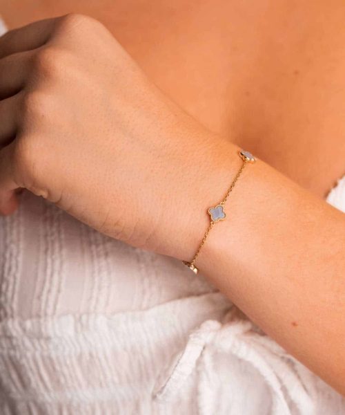 Armbånd i sølv med lyseblå kløver - Bilde 2