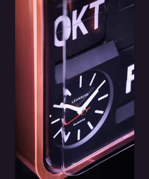 Leanschi Large, vintage-looking, full Annual Calendar and Wall-Clock with digital, flip-display (in German) - Bilde 5