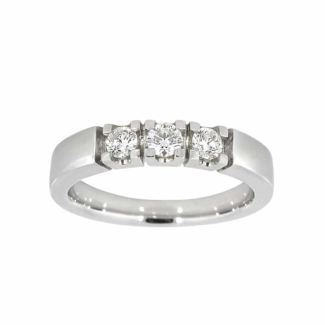 Alliansering i hvitt gull 0.30ct TW.SI
