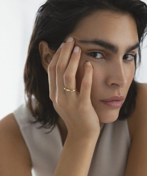 Mockberg Wavy Petite Gold Ring - Bilde 5