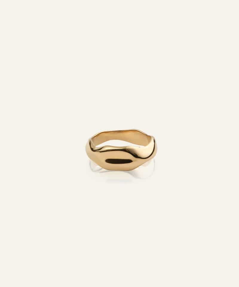 Mockberg Wavy Bolded Gold Ring